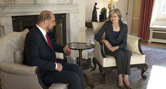 Theresa May`s plans to railroad brexit threatened by UK gov`t document